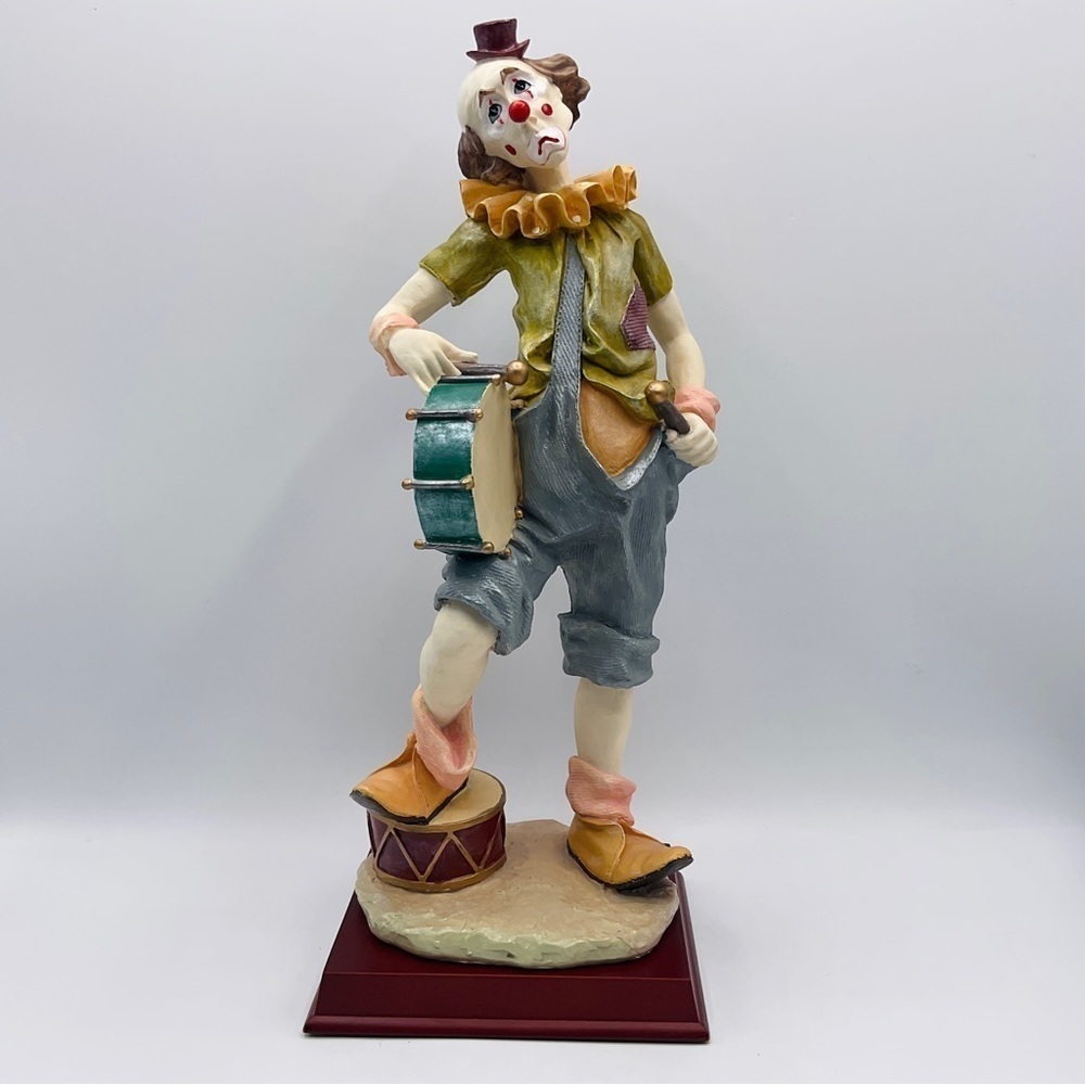 Herco Clown Hobo 13 inch Drum Solid Wood Base Figure Statue Sculpt Circus Art